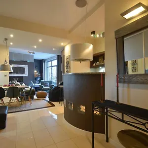 -- Manhattan -- Centrum -- Starowka -- Apartament